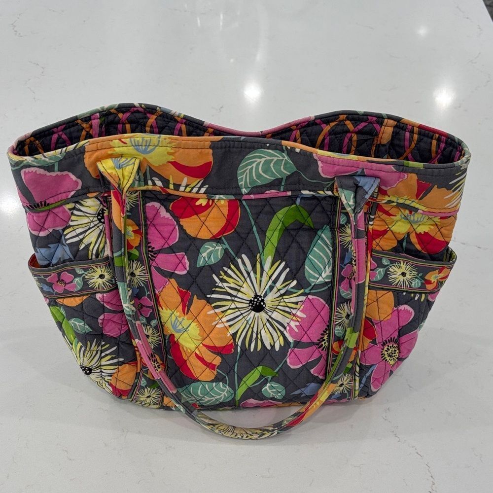 Vera Bradley Jazzy Blooms Shoulder Tote Gently Used